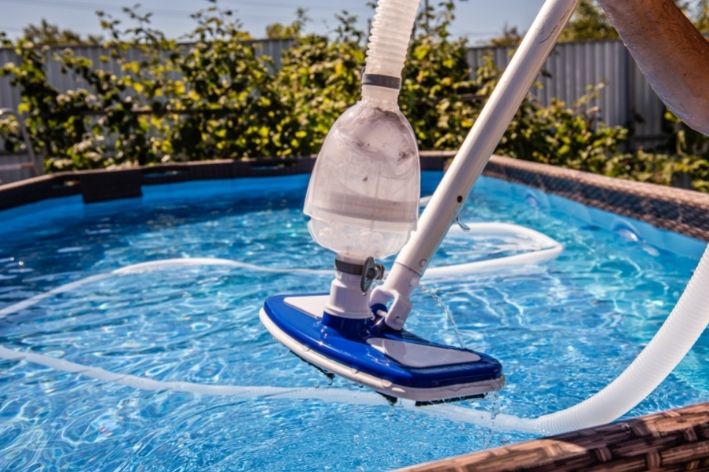 aspirador de piscina com cabo telescopico