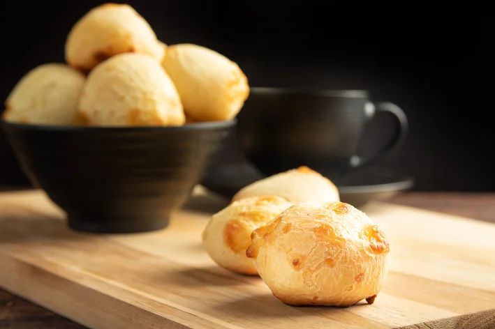 cachorro pode comer pão de queijo